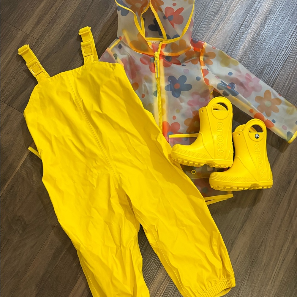 Target Yellow Kids Matching Set with Raincoat and Boots